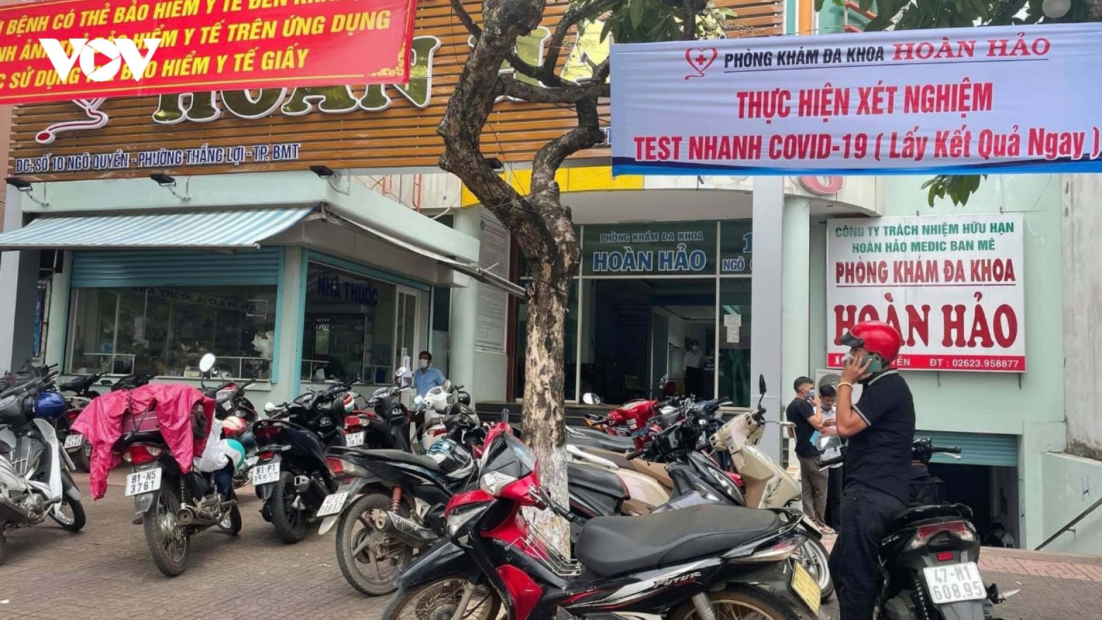 “Giấy thông hành” âm tính với SARS-CoV-2 làm khổ người dân
