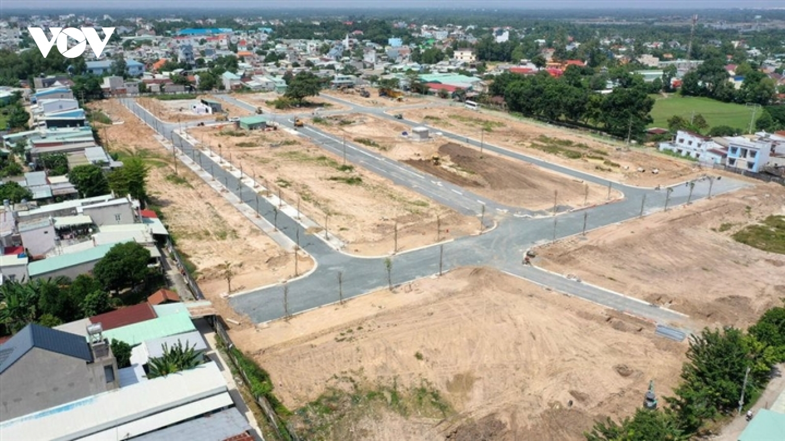 Có nên chờ 'bắt đáy' bất động sản?