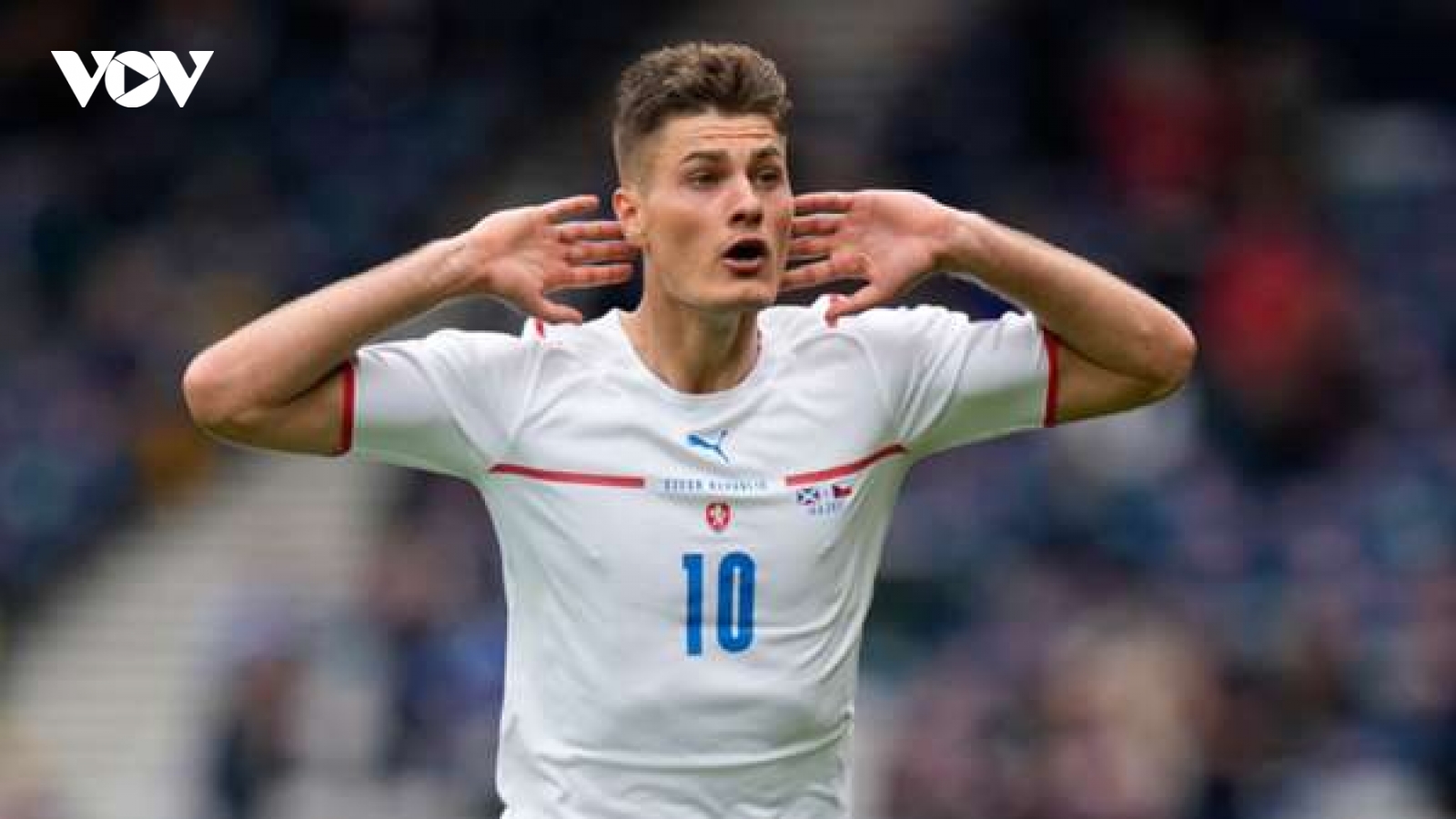 Đội hình xuất sắc nhất EURO 2021: Patrik Schick đánh bật Ronaldo