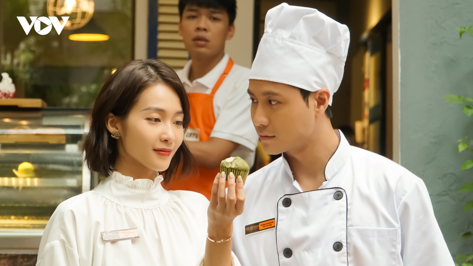Khả Ngân và Thanh Sơn viết chuyện tình ngọt ngào trong “11 tháng 5 ngày”