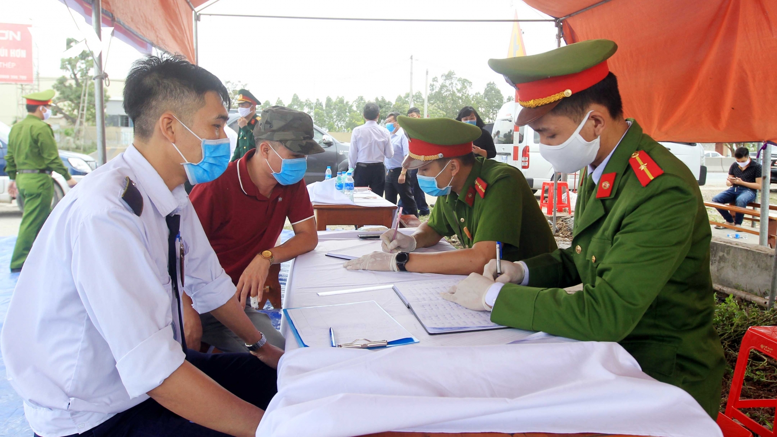 Xét nghiệm âm tính SARS-CoV-2 trong vòng 5 ngày mới được vào Hải Phòng