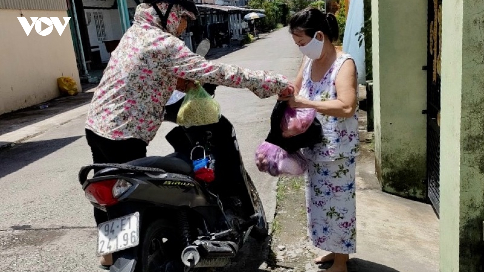 Bạc Liêu thành lập “Tổ phụ nữ đi chợ hộ” mua các mặt hàng thiết yếu giúp người dân