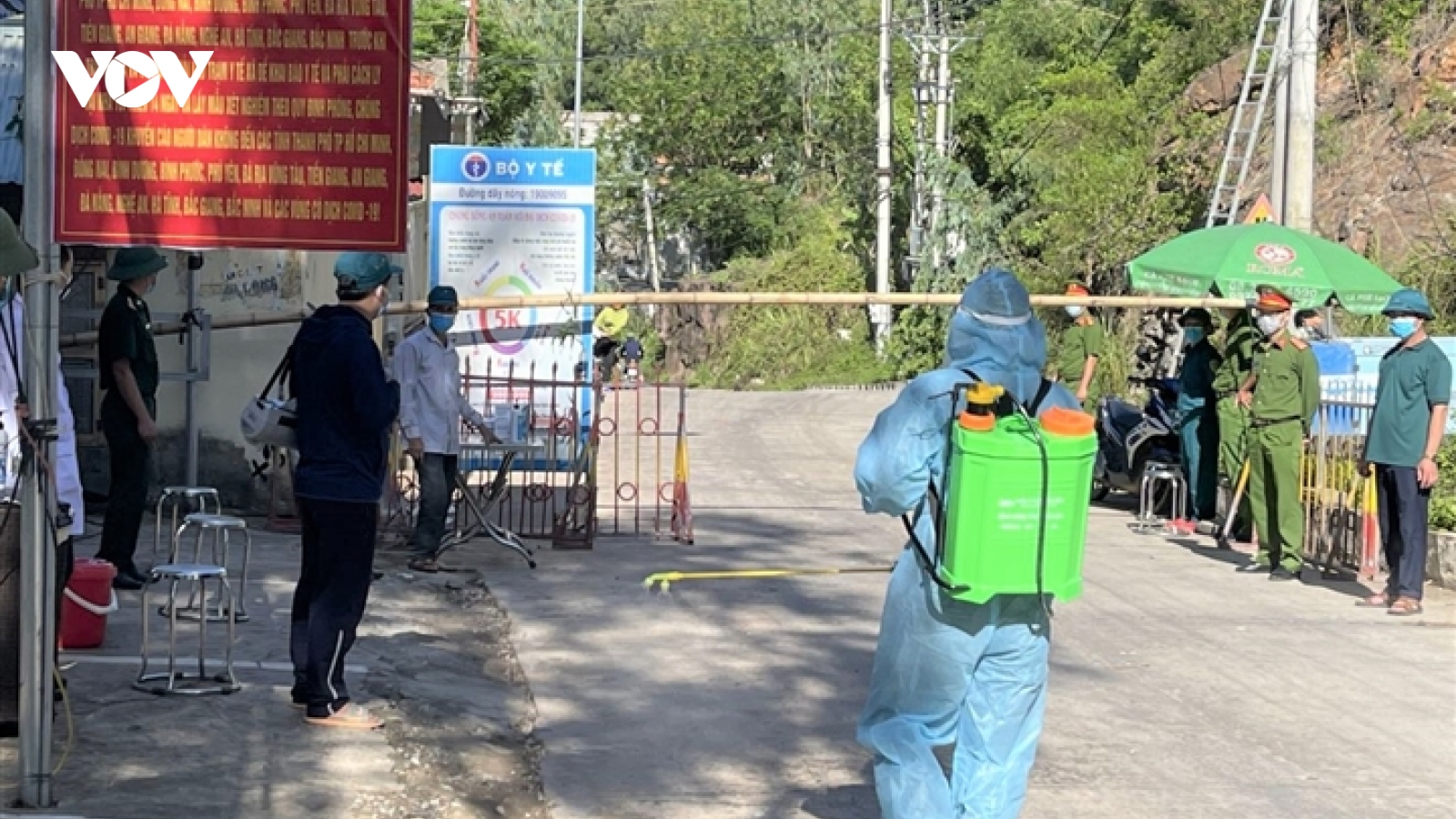 Khởi tố vụ án bệnh nhân Covid-19 về từ TP.HCM nhưng không thực hiện tự cách ly