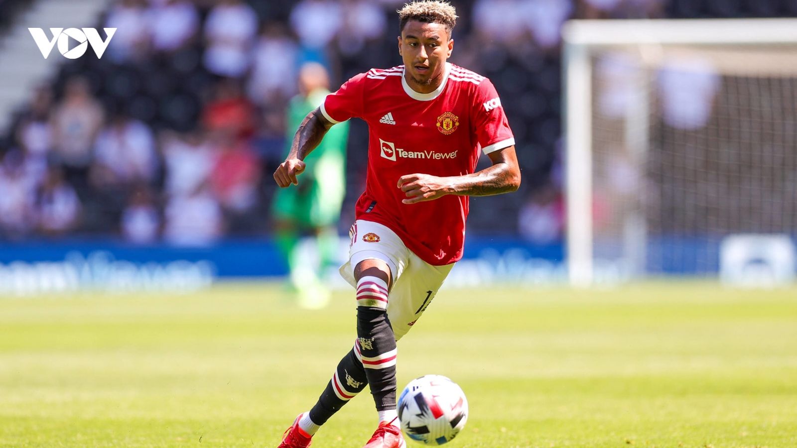 Lịch thi đấu bóng đá hôm nay 24/7: MU đọ sức QPR