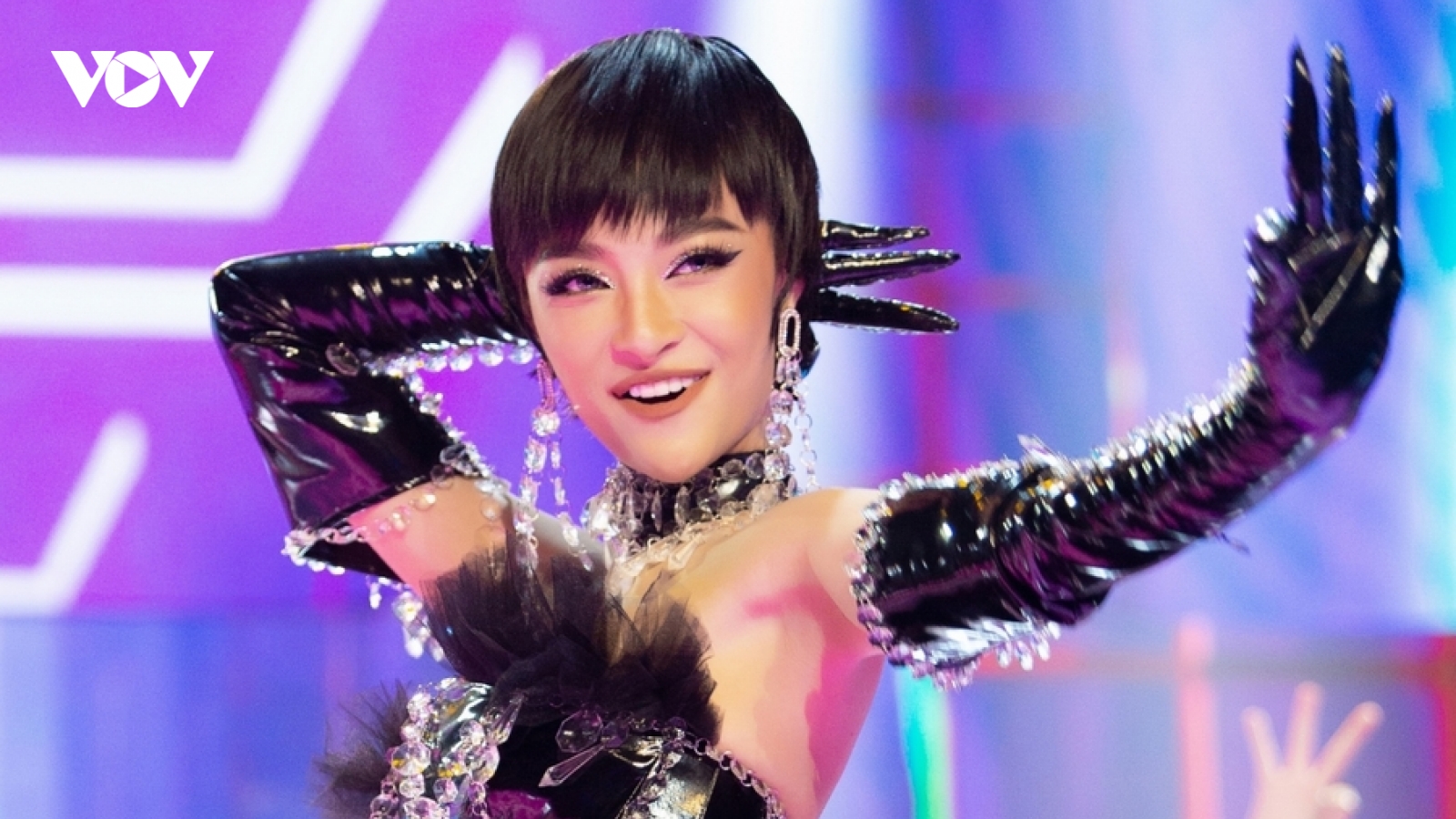 Bài hát “OK” Lona Kiều Loan “làm mưa làm gió” sang TikTok Nga