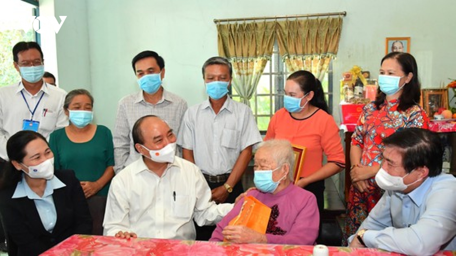 Chủ tịch nước quyết định về việc tặng quà nhân kỷ niệm 74 năm ngày Thương binh - Liệt sỹ