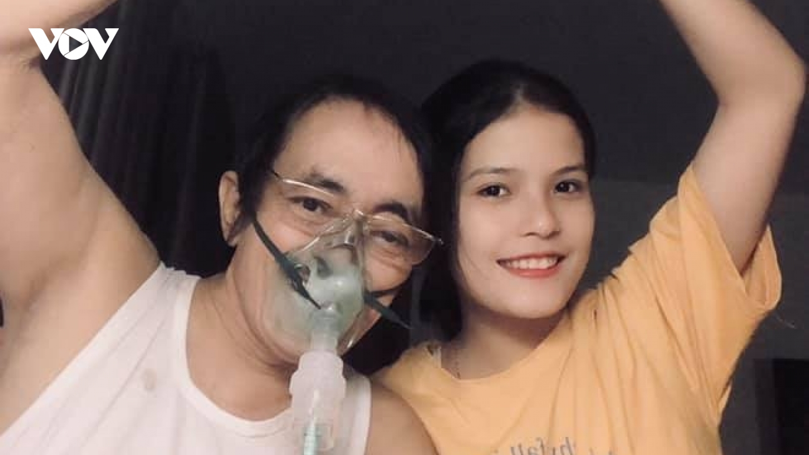 Con gái nghệ sĩ Giang 'còi': Khối u của ba tôi đã di căn vào phổi