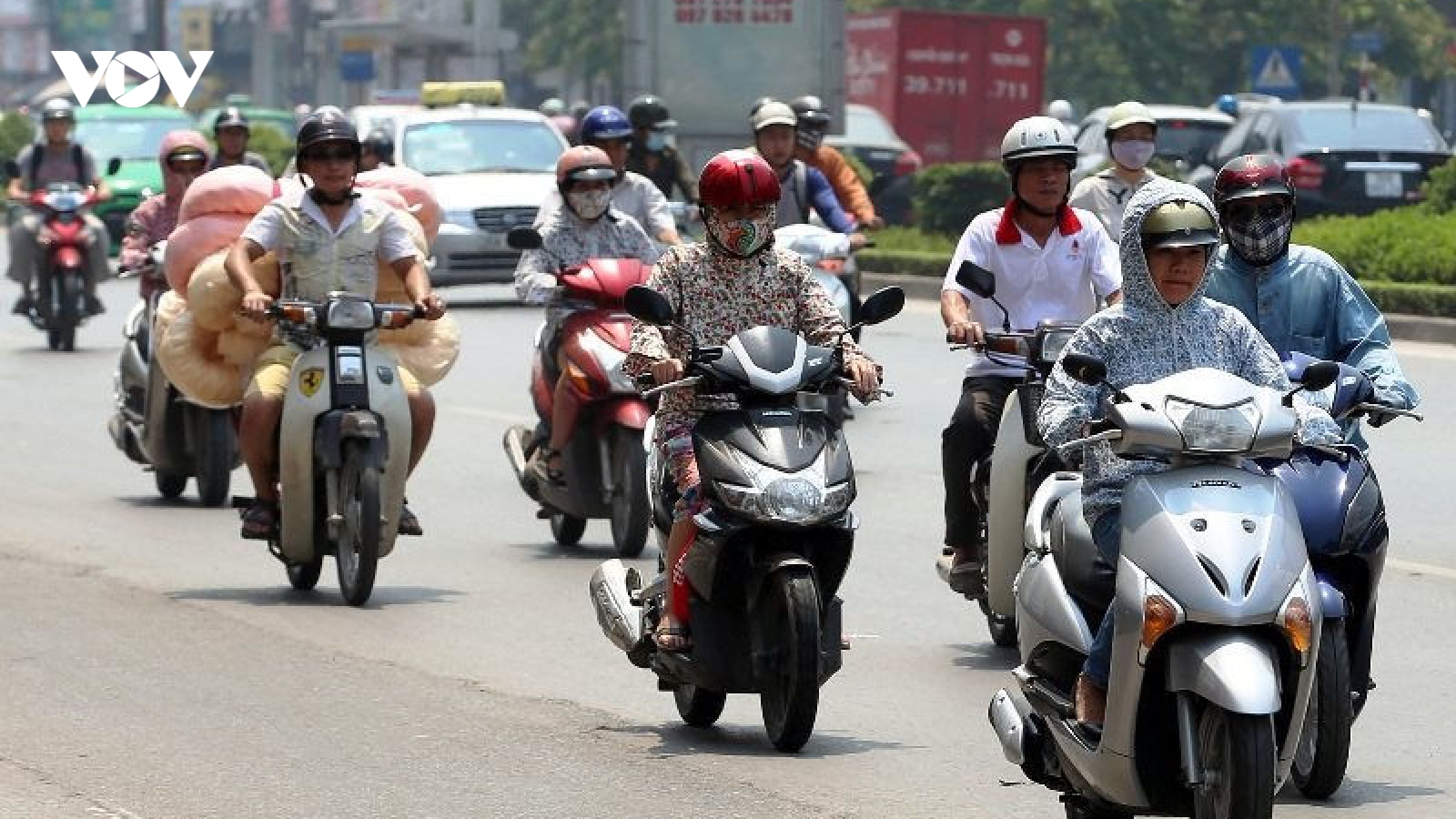 Thời tiết ngày 17/7: Bắc Bộ ngày nóng bức, vùng núi đêm mưa giông
