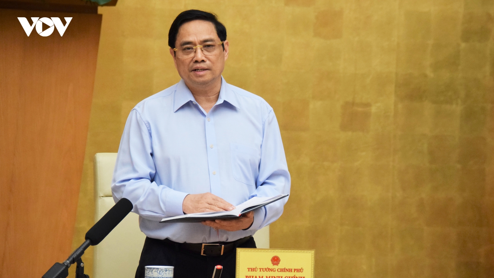 Thủ tướng: Quyết liệt để sớm làm chủ vaccine ngừa Covid-19