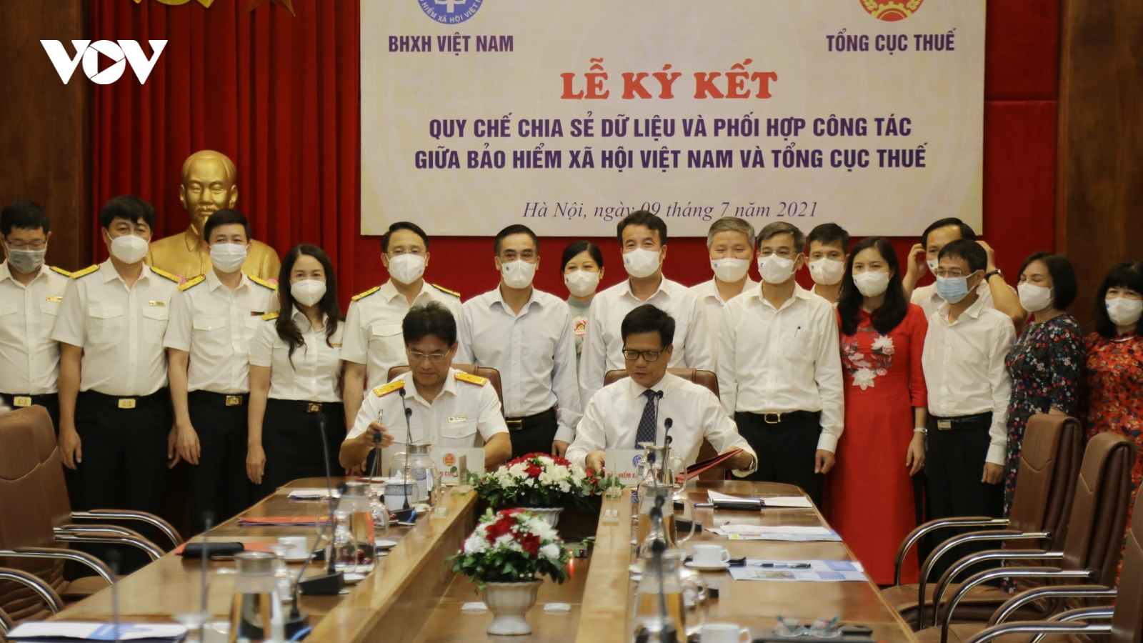 Chia sẻ dữ liệu người nộp thuế, người tham gia BHXH, BHYT