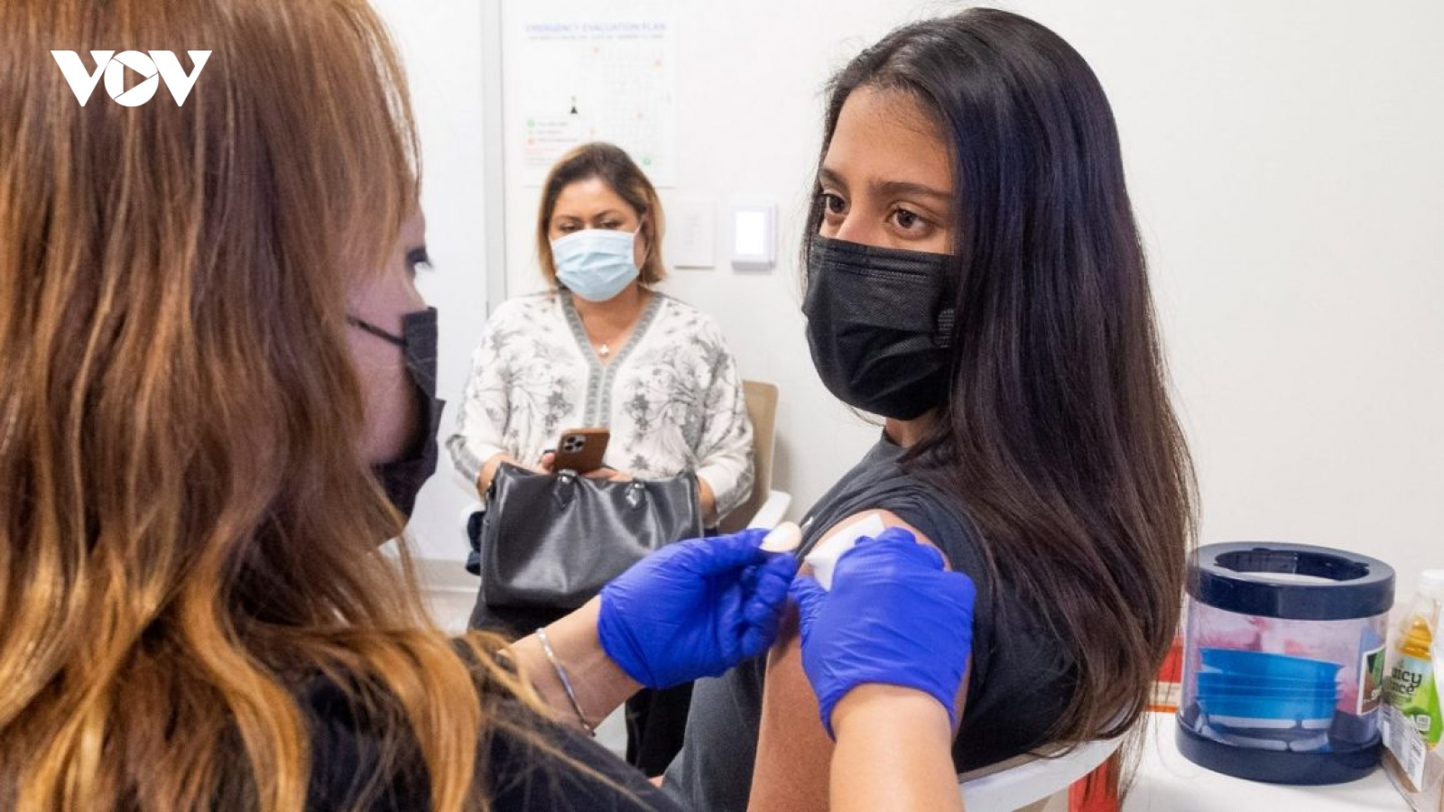 Tại sao bạn không nên bỏ qua mũi tiêm vaccine COVID-19 thứ 2?