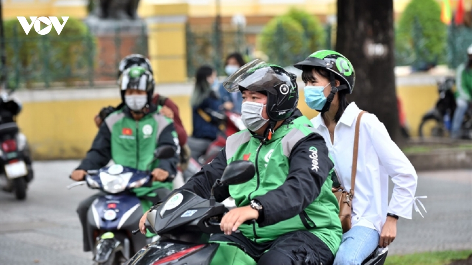 Hà Nội chính thức yêu cầu tạm dừng hoạt động của xe ôm công nghệ