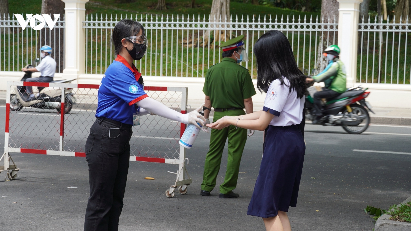 Thí sinh dương tính SARS-CoV-2 ở TP.HCM tử vong là tin đồn thất thiệt