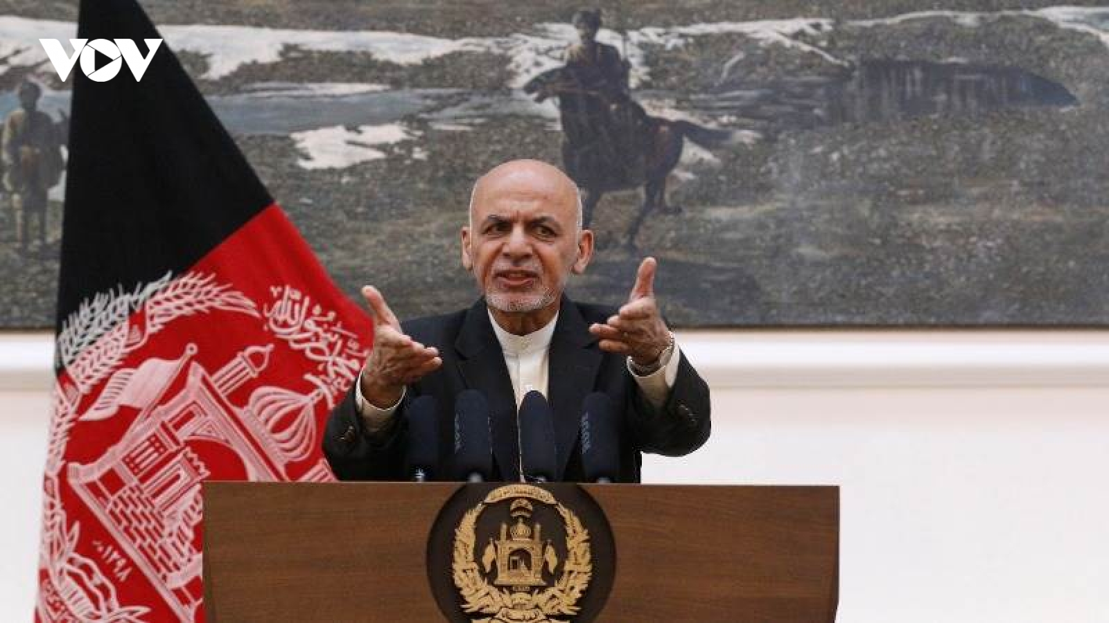 Dinh Tổng thống Afghanistan bị tấn công tên lửa