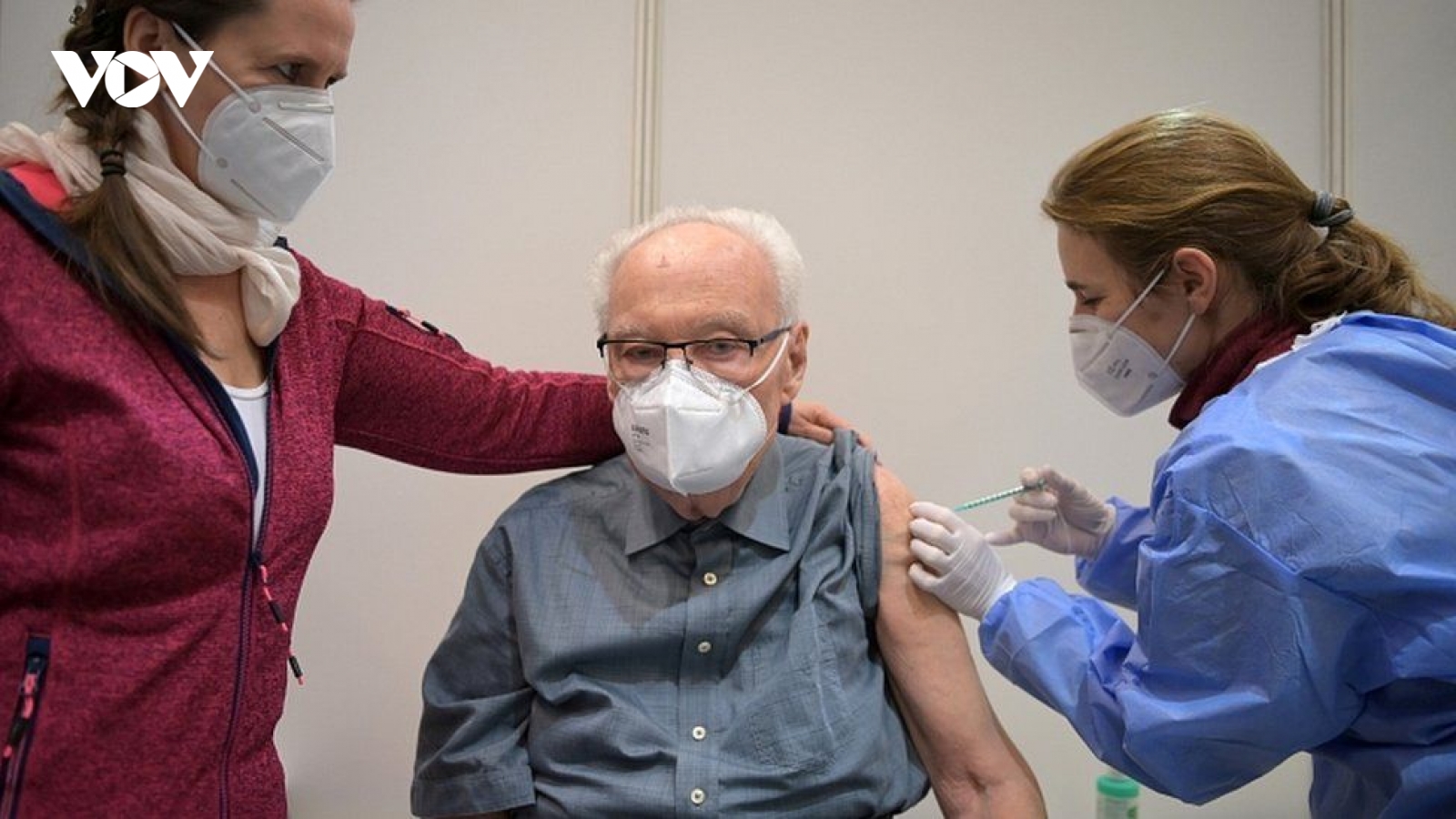 Vaccine ngừa Covid-19 tạo ra sự khác biệt giữa các làn sóng dịch