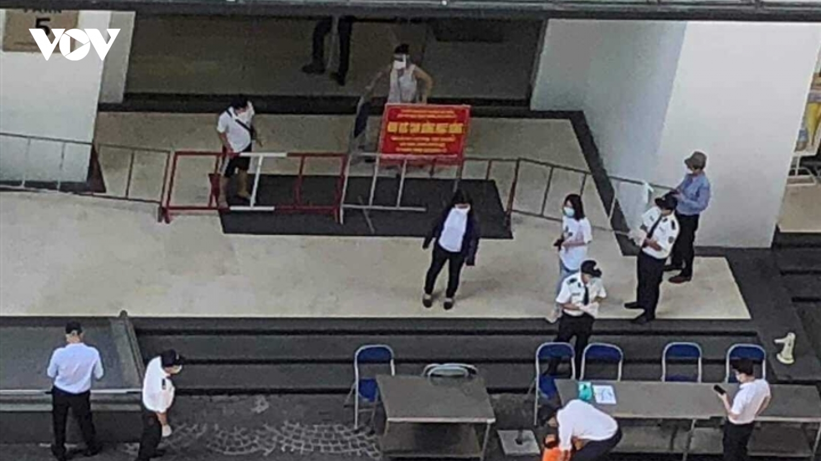 Hà Nội phong toả một toà nhà ở Times City do có 2 ca nghi mắc COVID-19