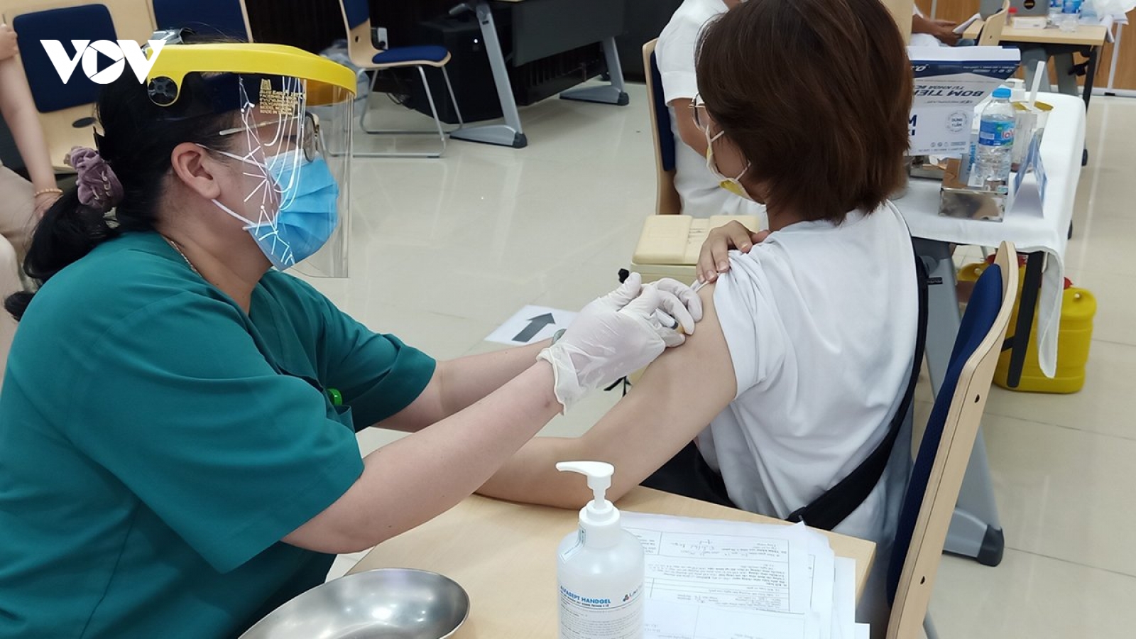TP.HCM đang tăng tốc tiêm vaccine Covid-19 cho người dân