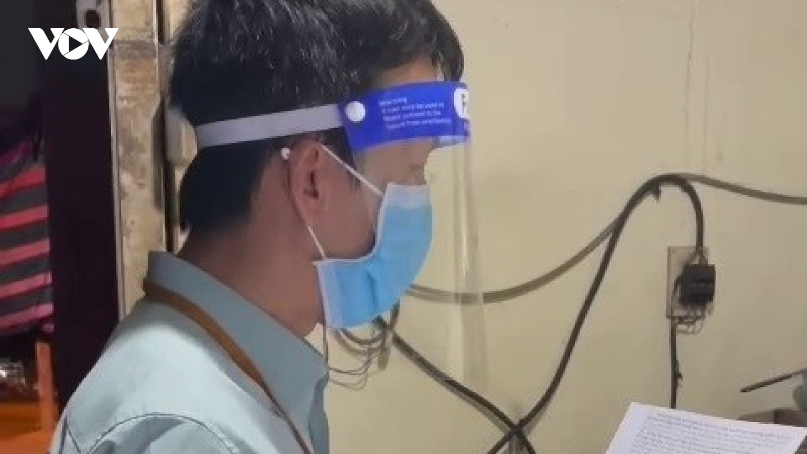 Xuất hiện clip ông Phó Chủ tịch UBND phường Vĩnh Hòa xử lý lò bánh mì