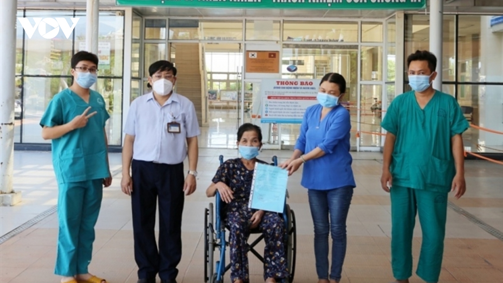 More than 2,800 COVID-19 patients in HCM City discharged from hospital
