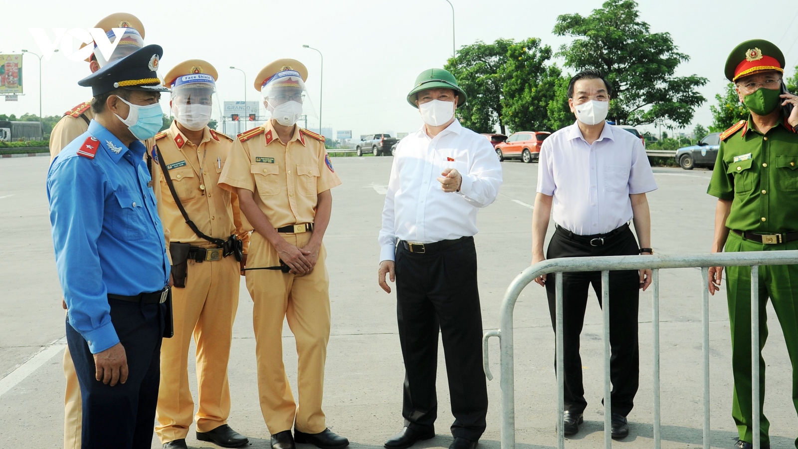 Hà Nội siết chặt kiểm soát tại cửa ngõ, đảm bảo an toàn tuyệt đối dịp Quốc khánh