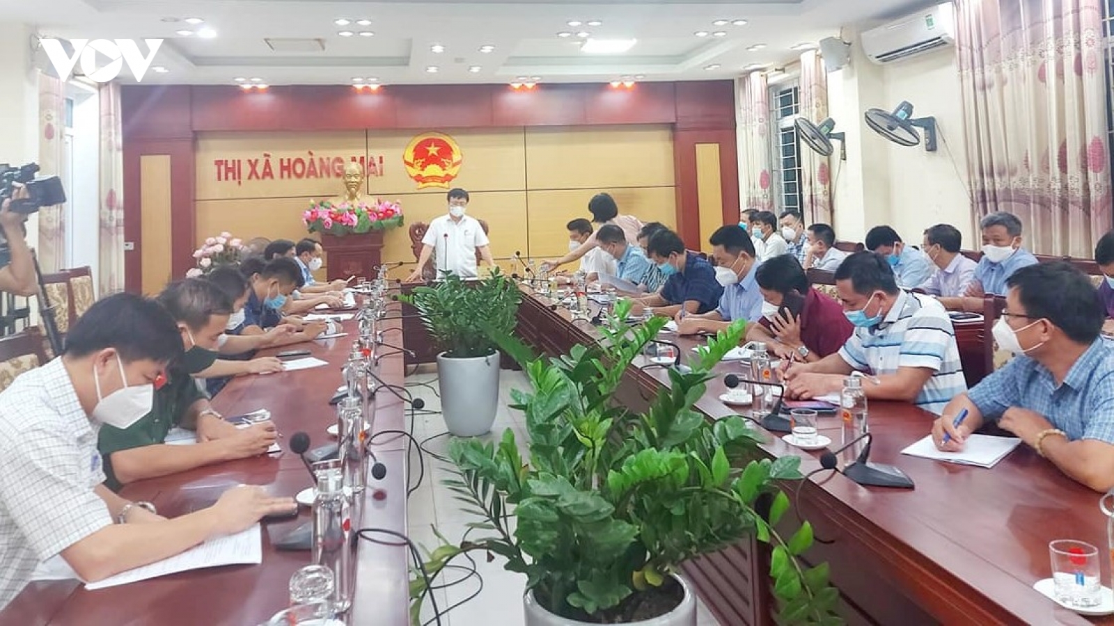 Nghệ An đình chỉ công tác bí thư, chủ tịch, trưởng công an phường vì lơ là phòng dịch