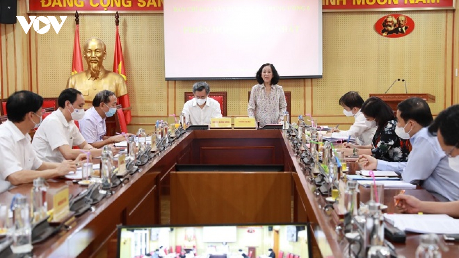 Xây dựng đề án trình Hội nghị Trung ương 6 khóa XIII