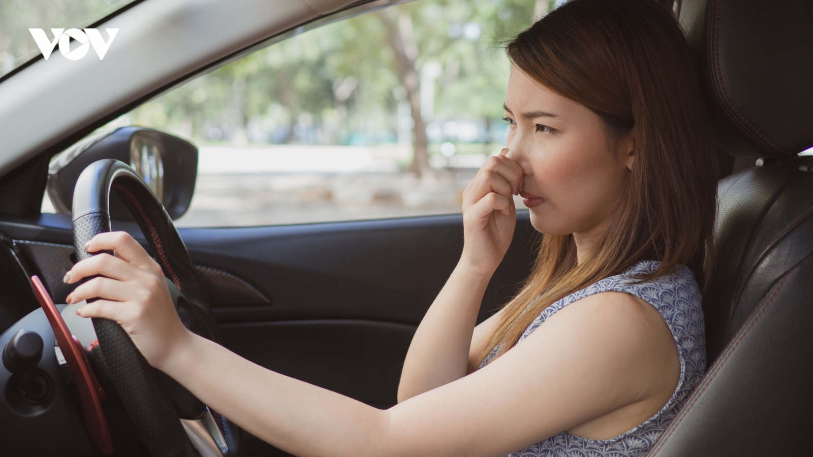 Mẹo khử mùi hôi điều hòa ô tô đơn giản ngay tại nhà