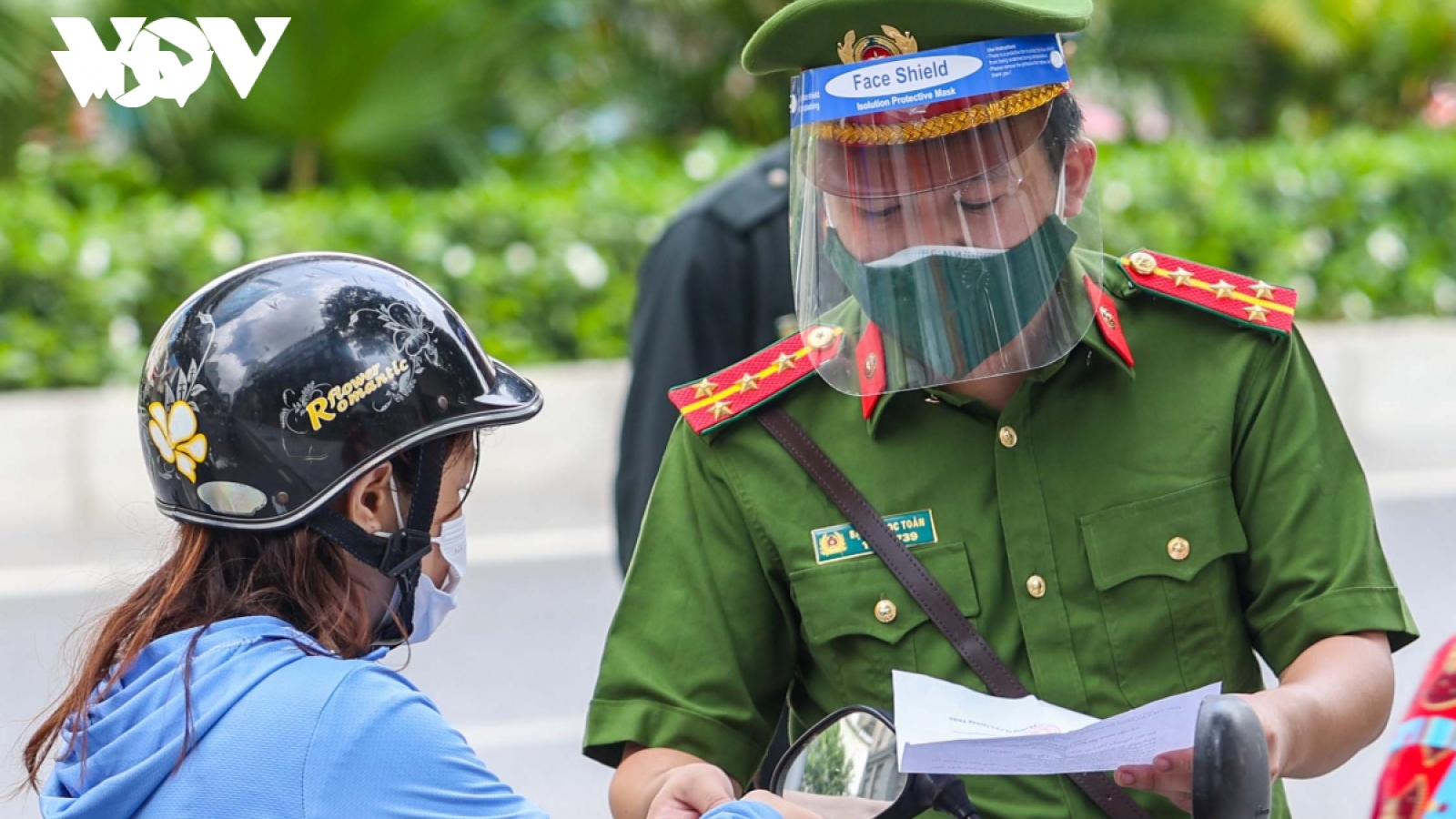 Ảnh: 6 tổ "cơ động mạnh" ở Hà Nội xử lý hàng loạt trường hợp vi phạm