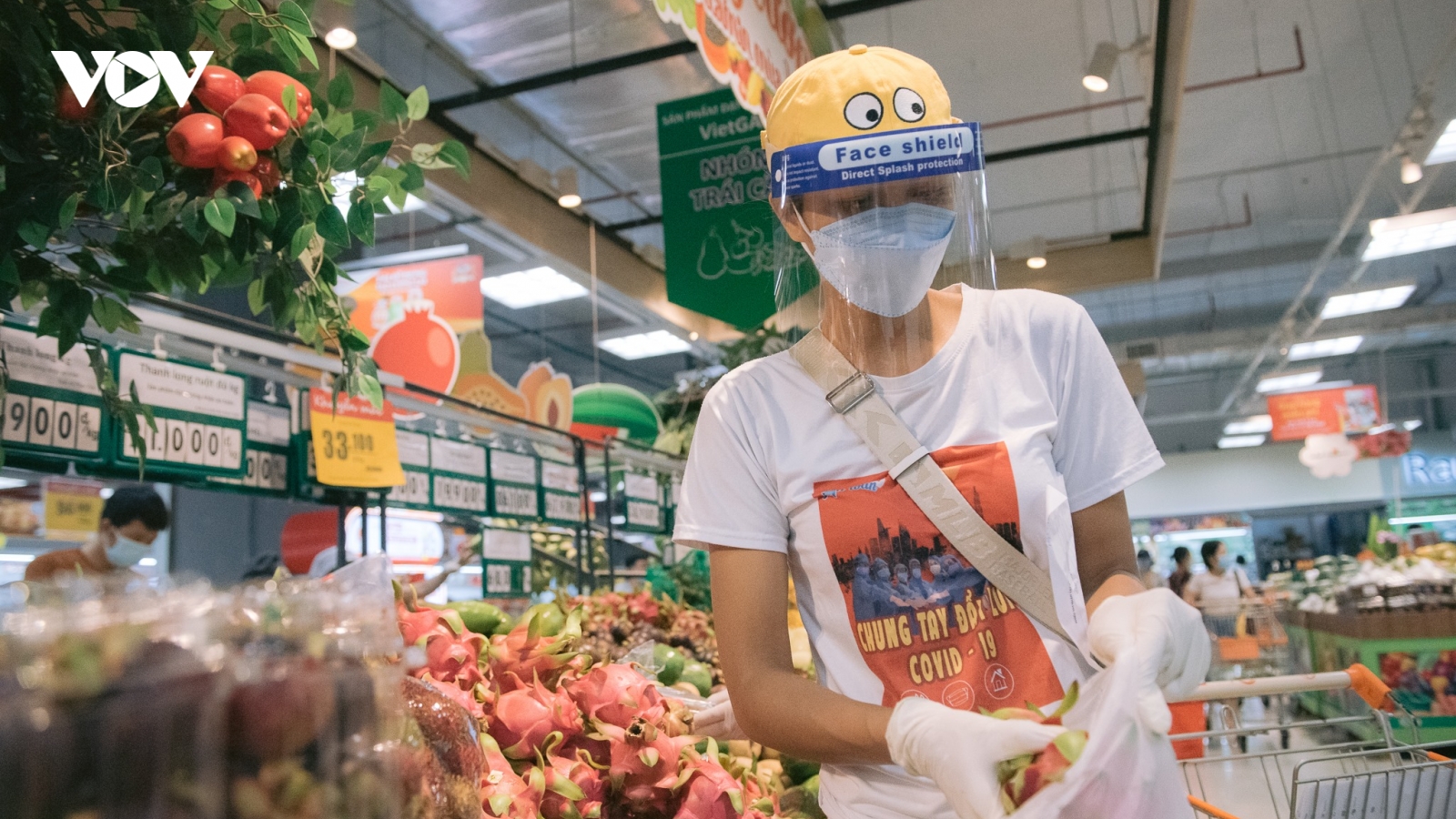 Hoa hậu H'Hen Niê phủ xanh bản đồ Zalo Connect trợ giúp người dân trong đại dịch Covid-19