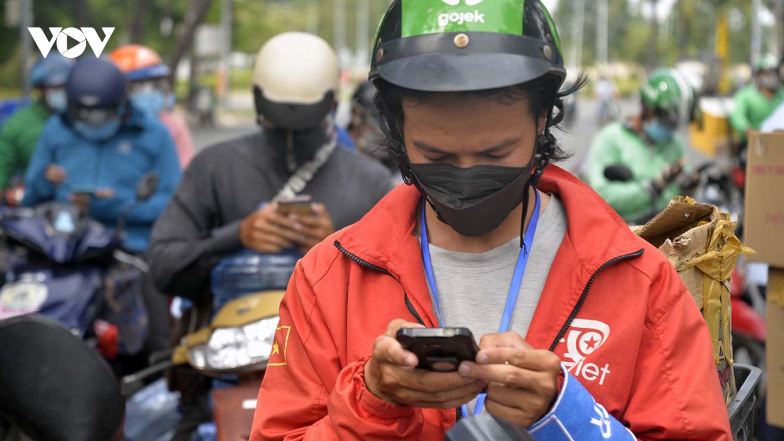 TP.HCM: Từ 14h30 không kiểm tra mã QR tại các chốt trong nội đô