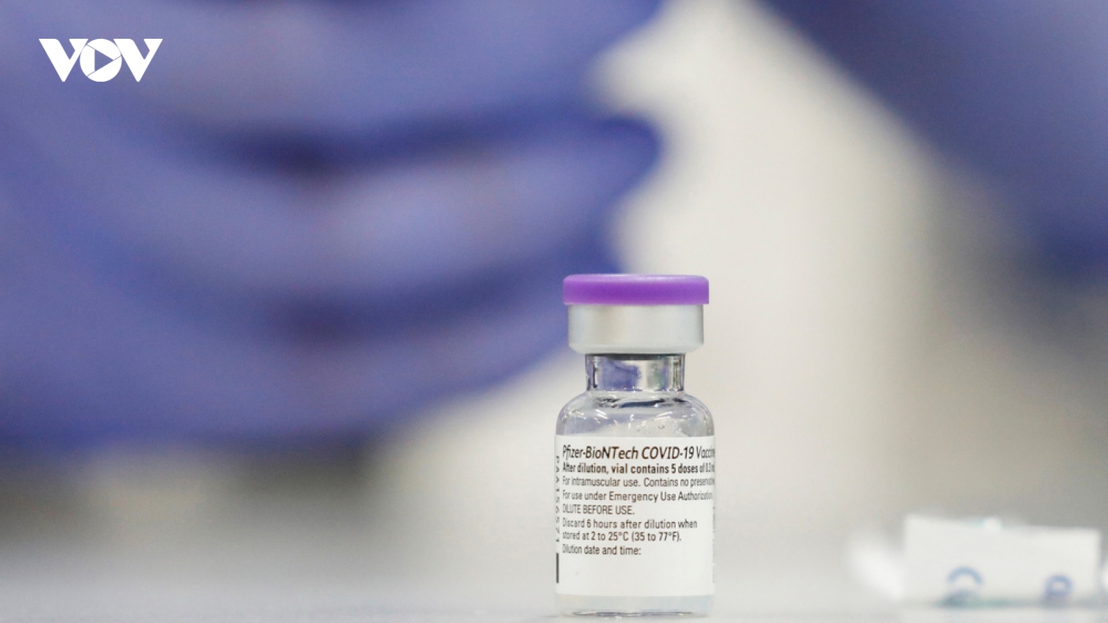 Tranh cãi về kế hoạch tiêm mũi vaccine ngừa Covid-19 tăng cường của Mỹ