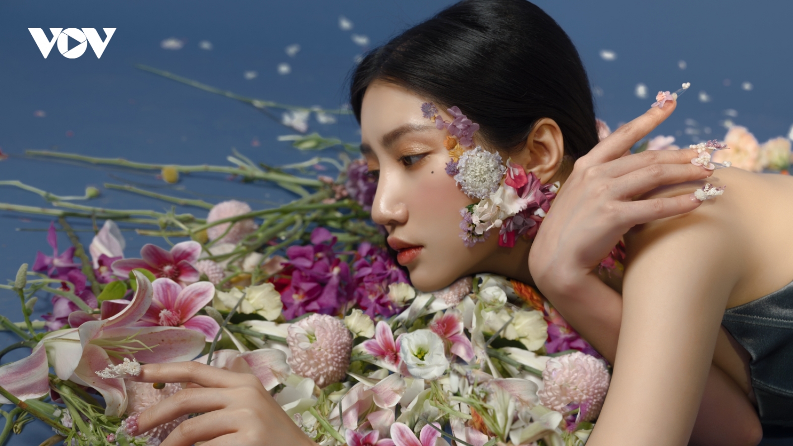MV "Em hát ai nghe" của Orange đạt Top 1 Trending Music Youtube