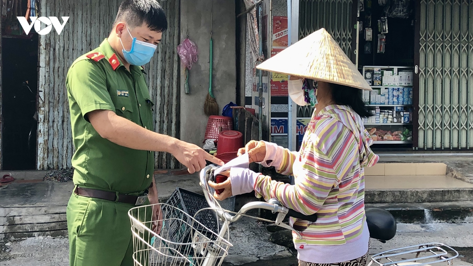 Công an Cần Thơ "là lá chắn, hậu phương vững chắc” trong đại dịch COVID-19