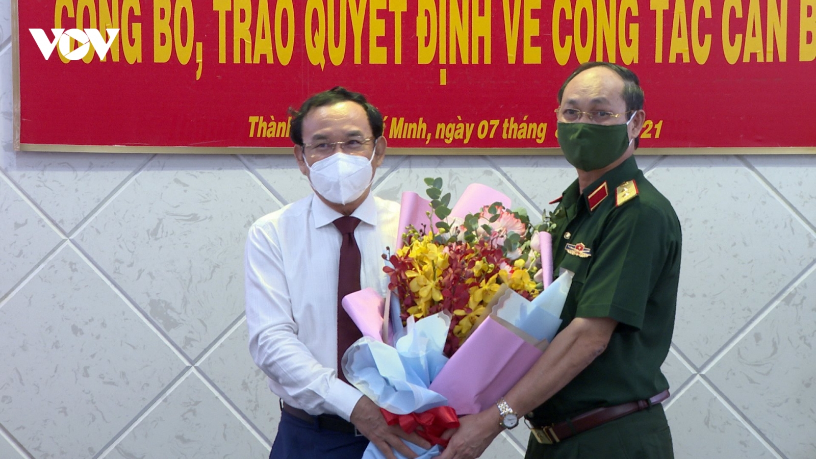 Thăng quân hàm Trung tướng cho Tư lệnh Bộ Tư lệnh TP.HCM Nguyễn Văn Nam