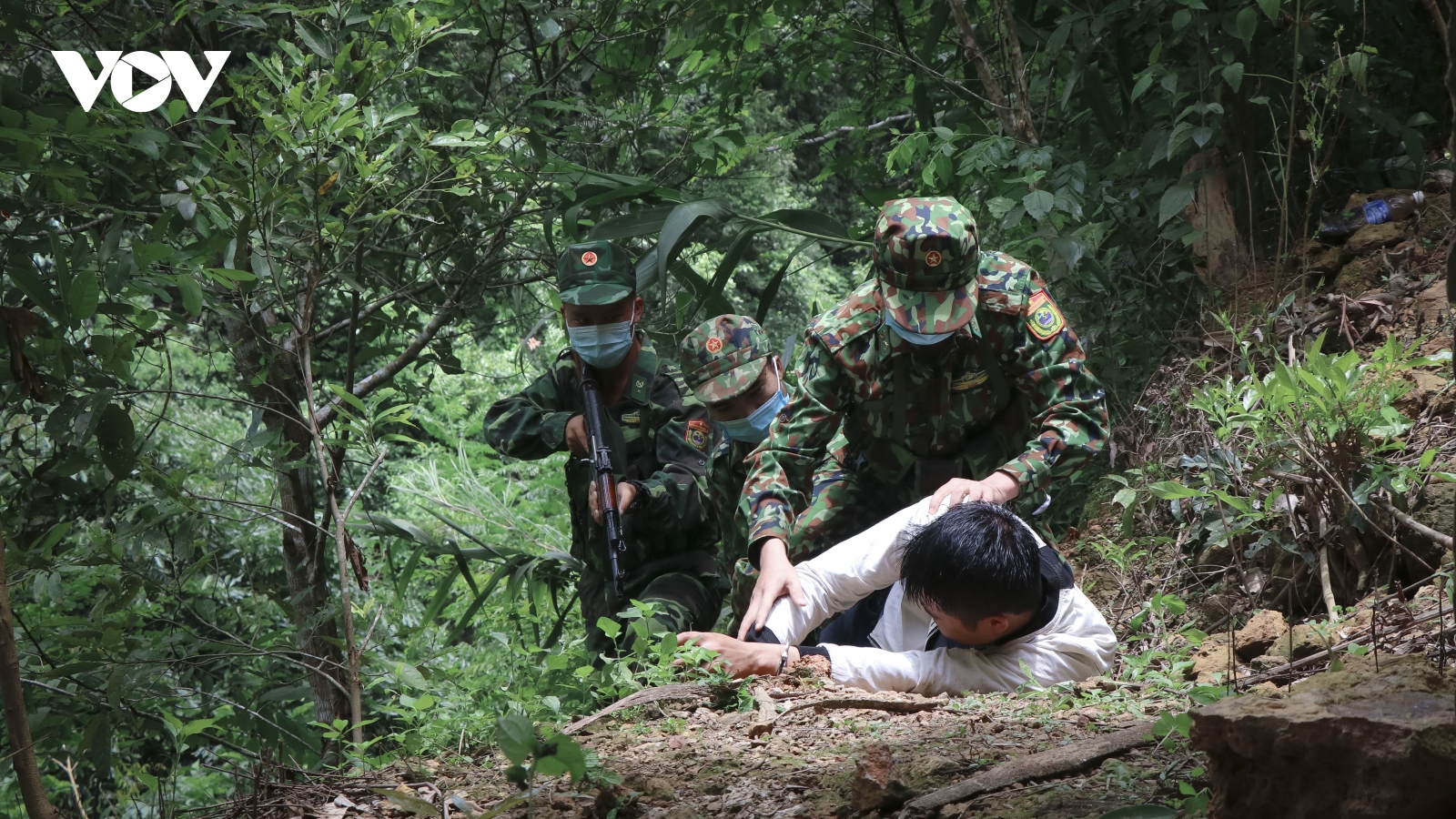 Cận cảnh trinh sát biên phòng “đánh” án ma túy nơi biên giới