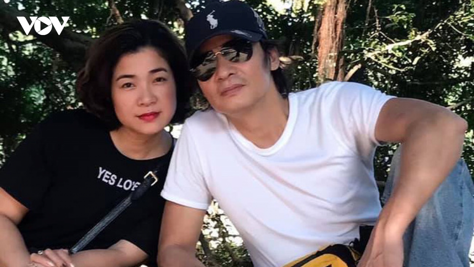 Chuyện showbiz: Bố Sinh "Hương vị tình thân" bất ngờ làm thơ mừng sinh nhật vợ