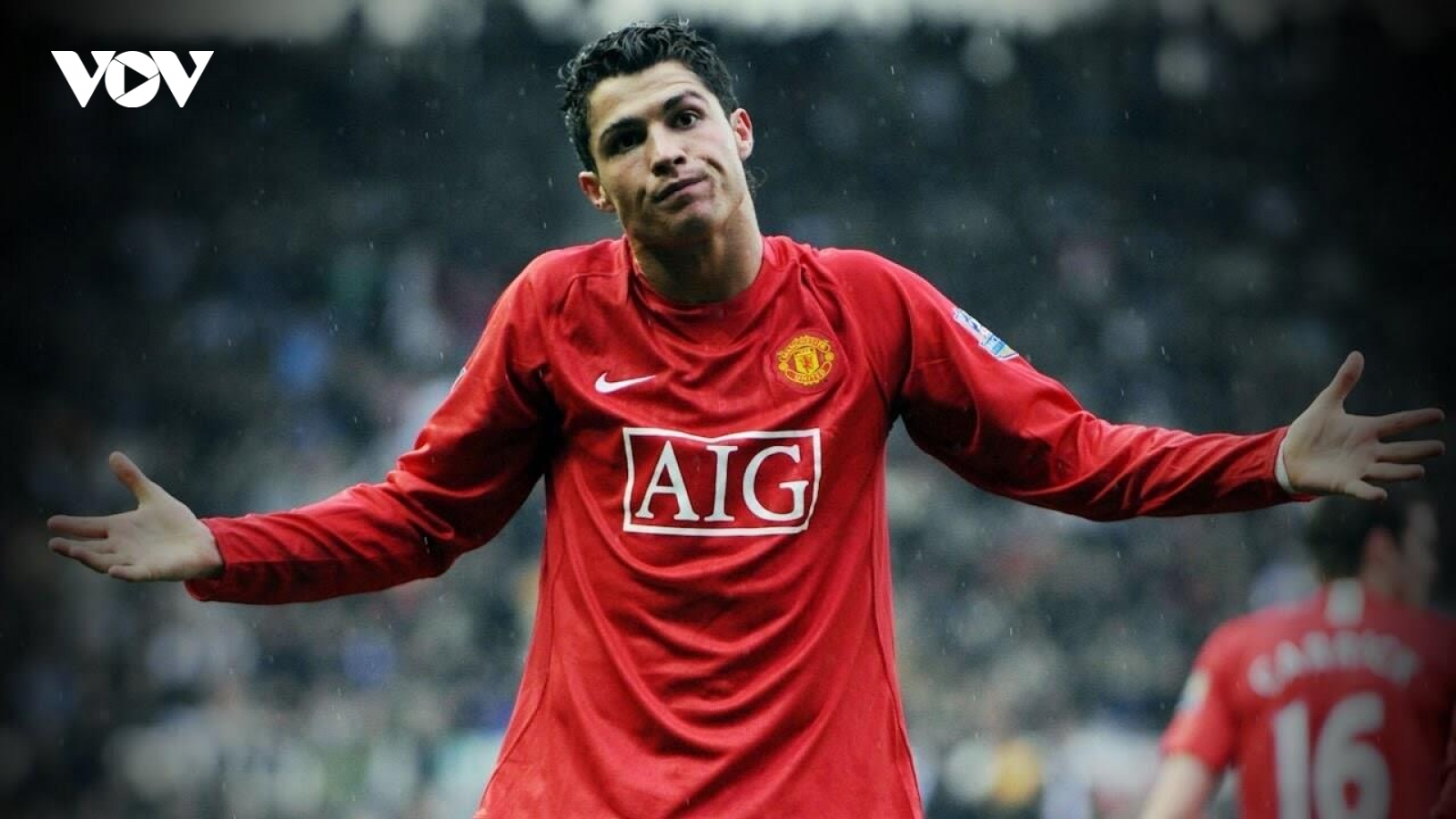 Sốc: MU trả góp khoản phí chuyển nhượng Ronaldo trong 5 năm