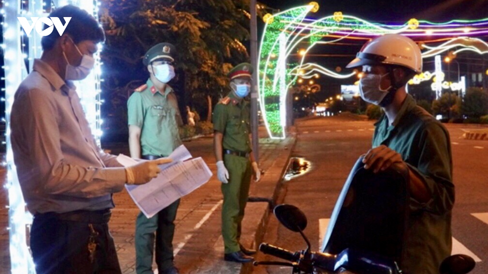 Hậu Giang xử phạt các trường hợp vi phạm Chỉ thị 16 hơn 1,3 tỷ đồng
