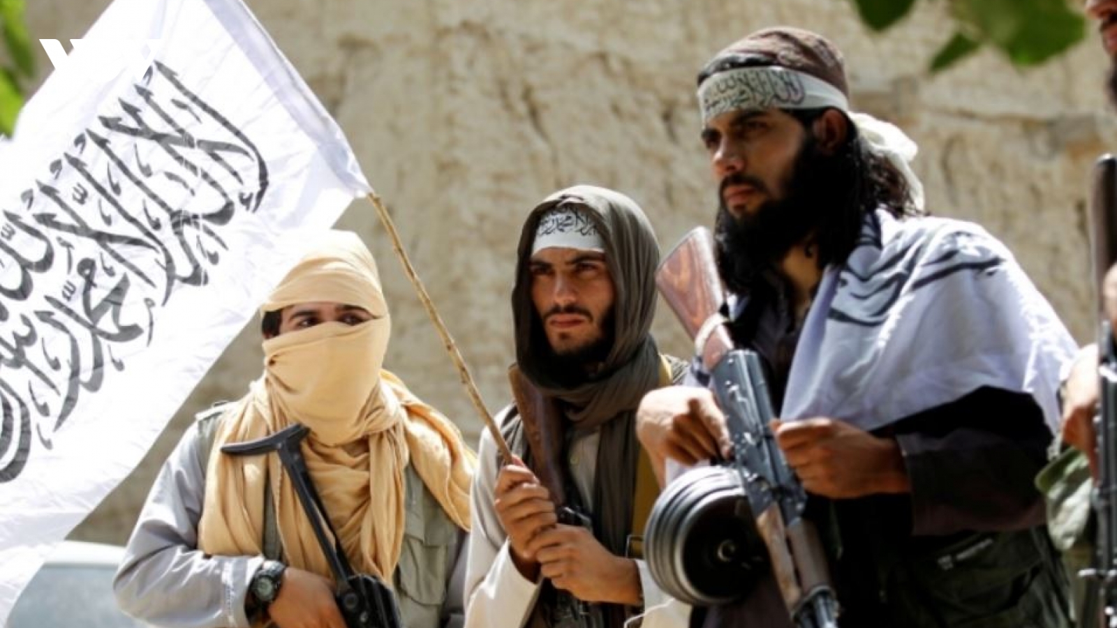 Taliban tuyên bố chiếm được thành phố lớn thứ hai ở Afghanistan
