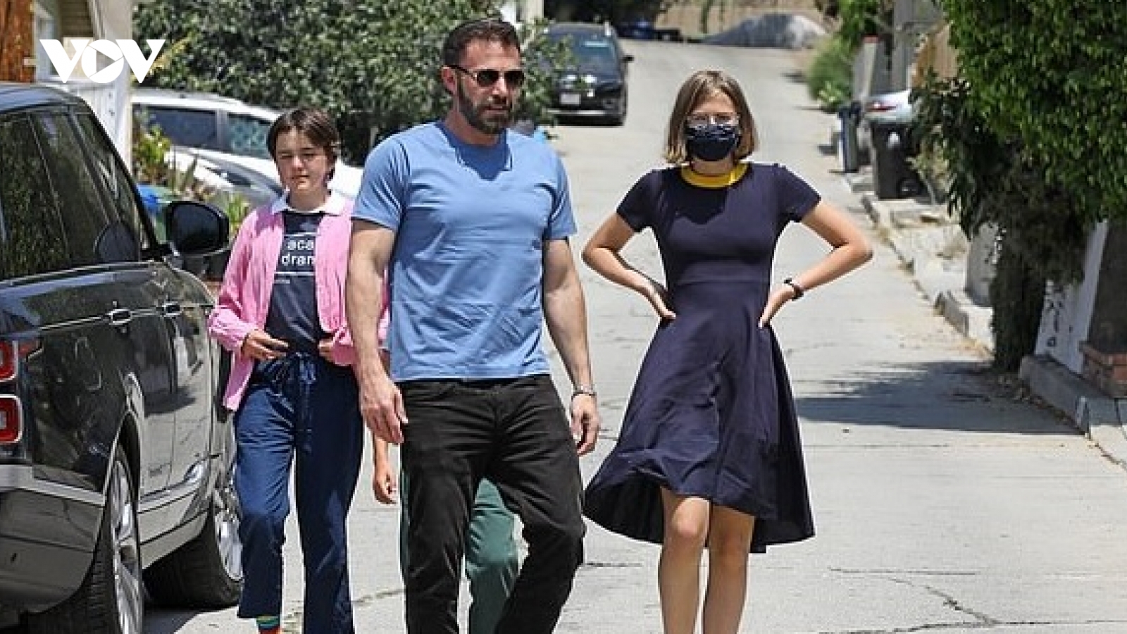 Ben Affleck đón sinh nhật tuổi 49 bên các con