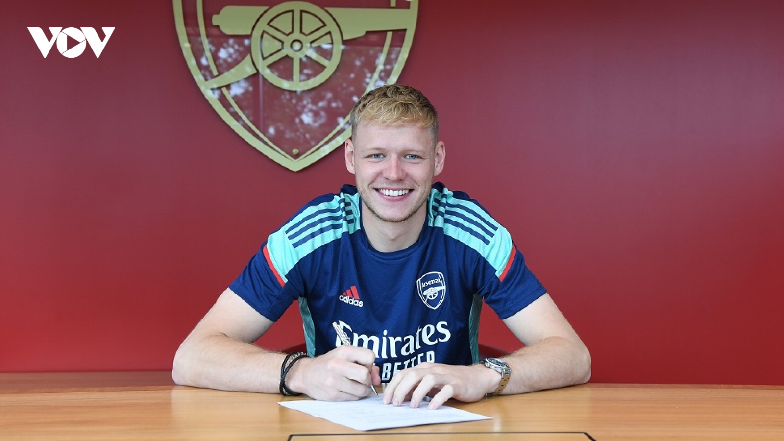 Chuyển nhượng 21/8: Arsenal chi tiêu nhiều hơn MU