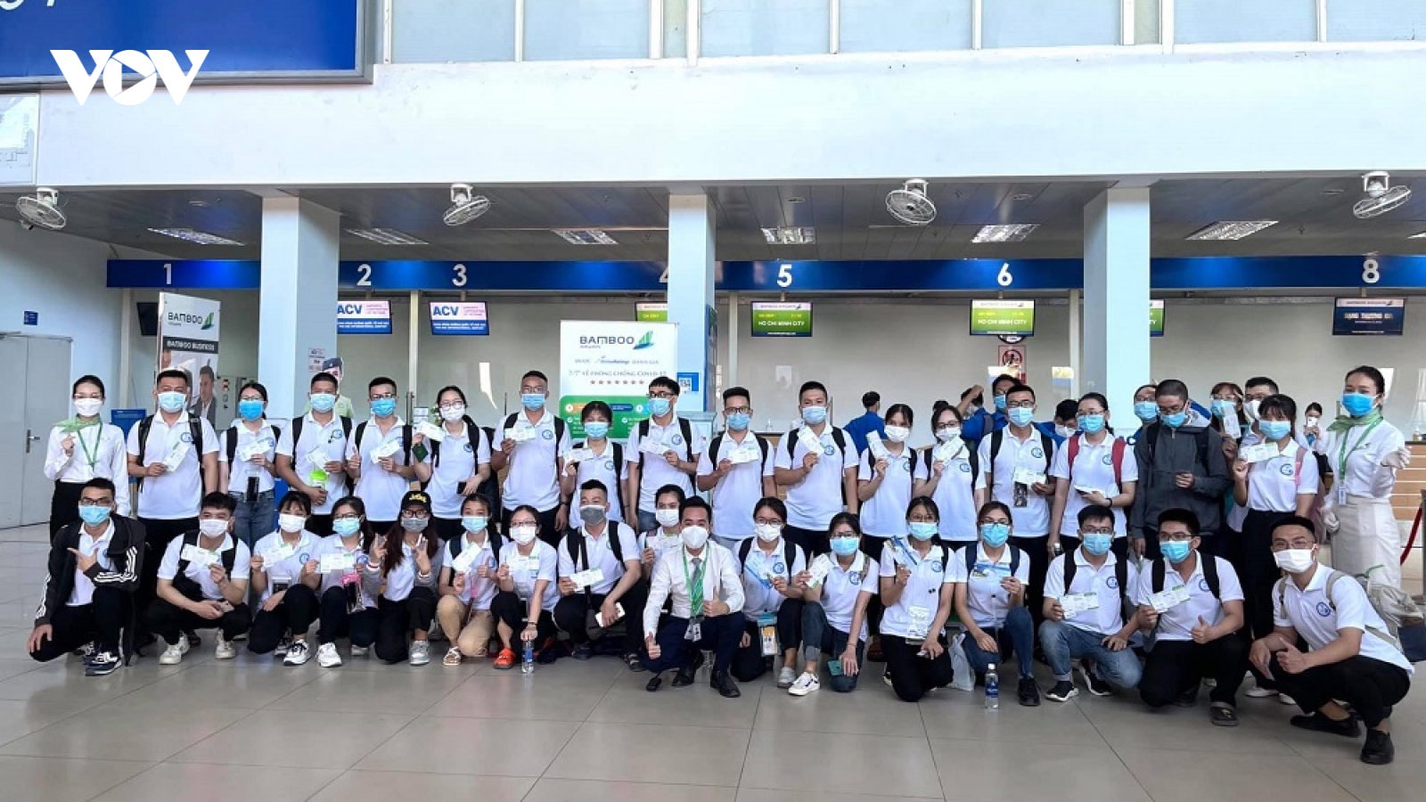 Bamboo Airways điều chuyên cơ đưa đoàn y bác sĩ tiếp viện Đồng Nai chống dịch