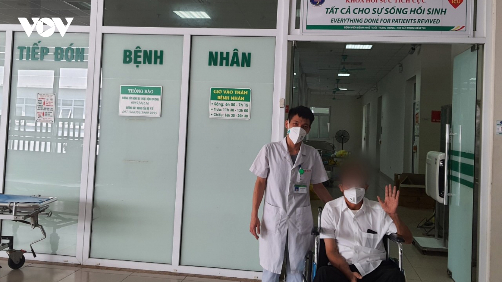 Bệnh nhân COVID-19 hồi phục sau hơn 3 tháng điều trị hồi sức tích cực, 38 ngày ECMO