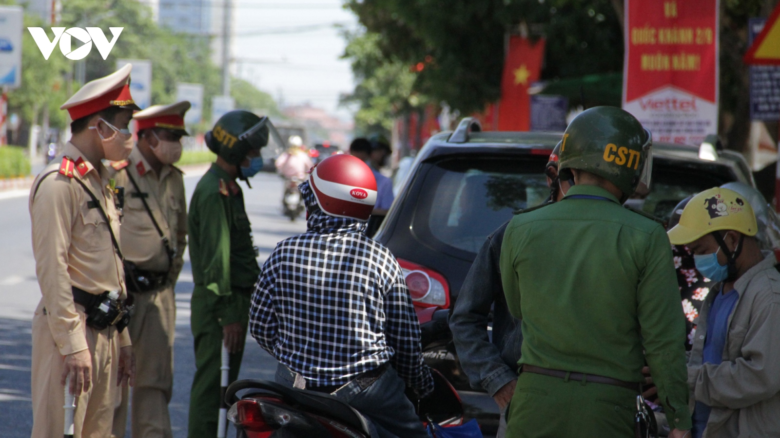 Nghệ An thêm 44 ca dương tính, nhiều nơi phải giãn cách