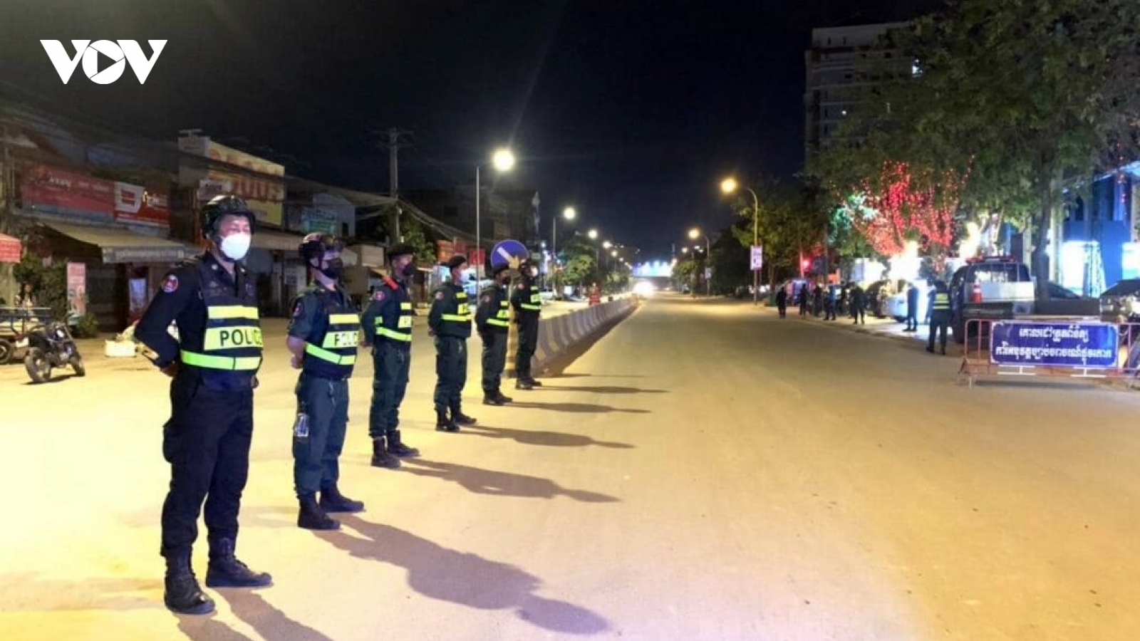 Phnom Penh (Campuchia) mạnh tay với những người vi phạm lệnh giới nghiêm