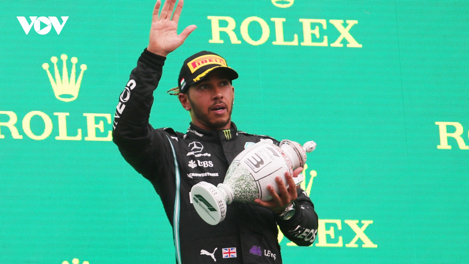 Tay đua F1 Lewis Hamilton thừa nhận sức khỏe suy yếu nhiều sau khi mắc Covid-19