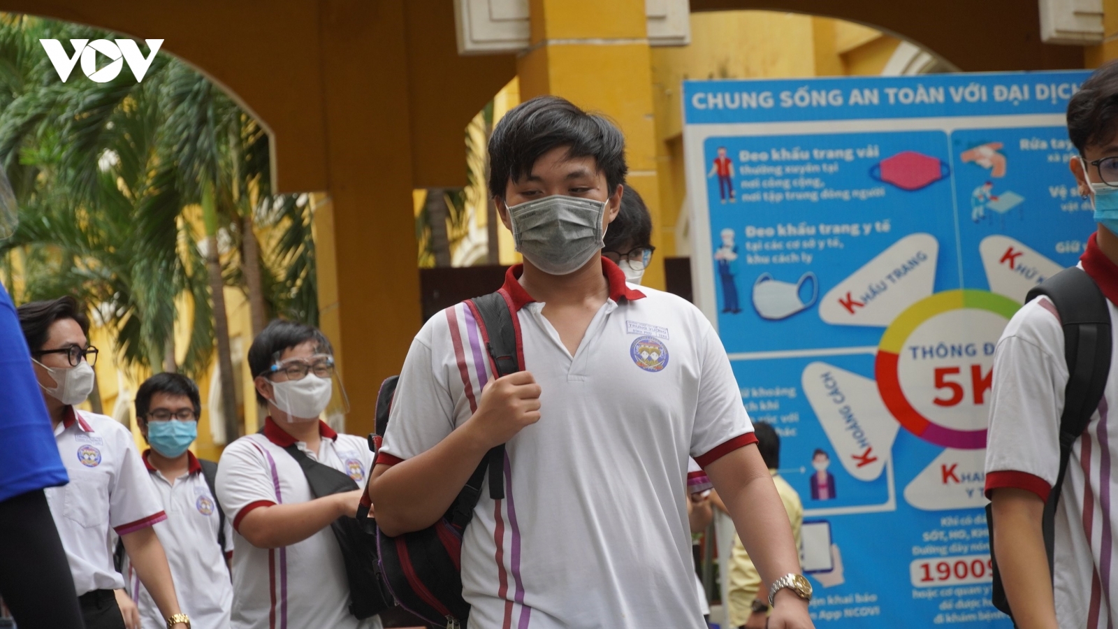 TP.HCM đề xuất tiêm vaccine cho 642.000 học sinh trung học