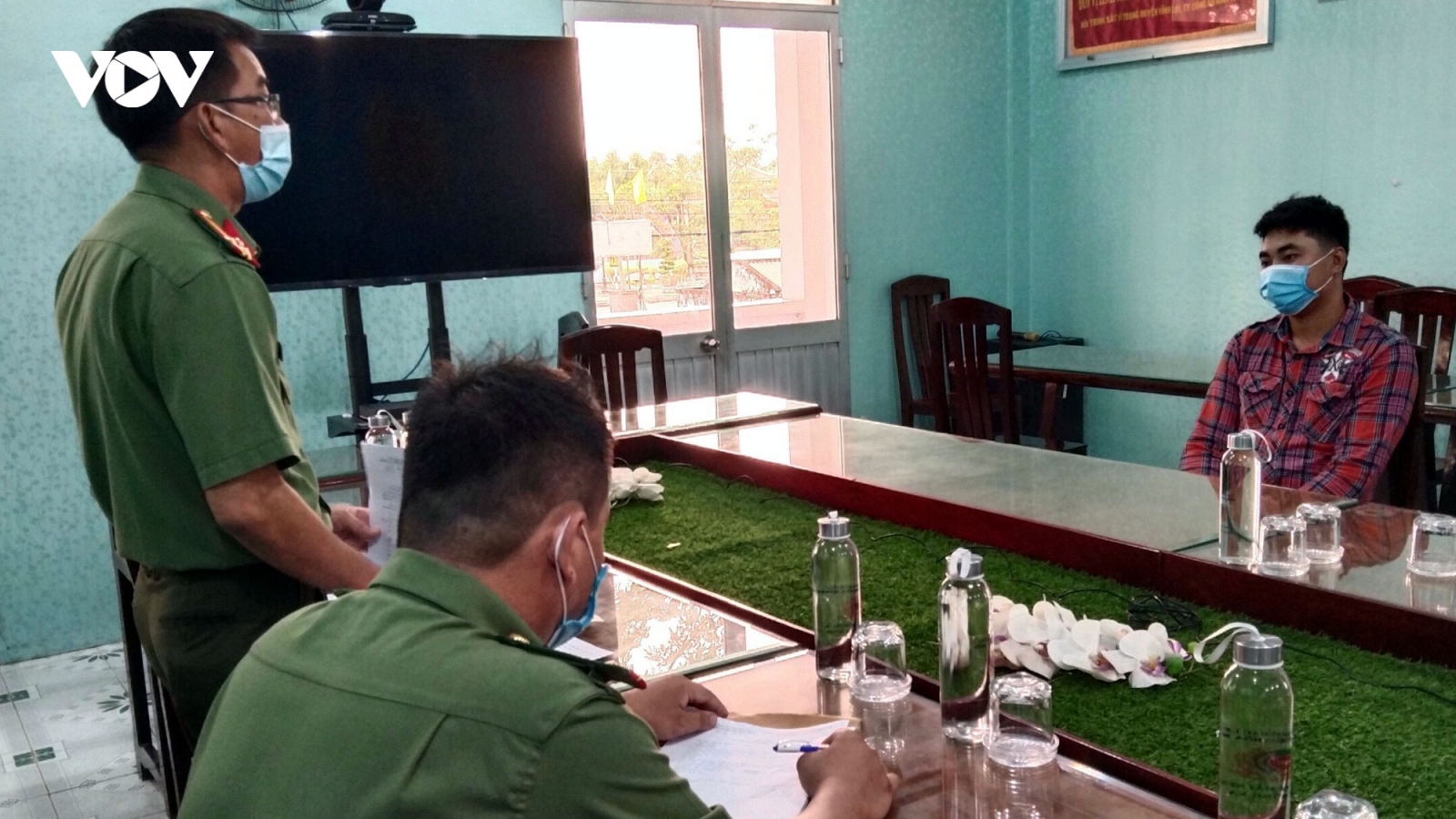 Bạc Liêu xử phạt hành chính 2 đối tượng đăng tin sai sự thật trên mạng xã hội