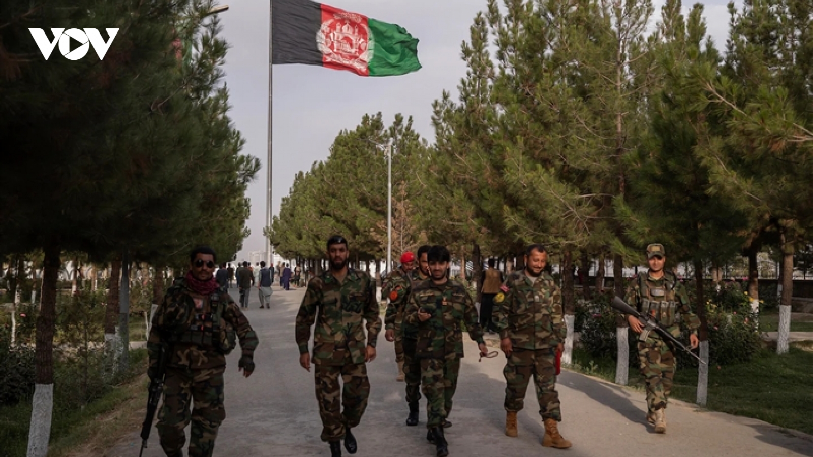 Chính phủ Afghanistan sẽ chuyển giao quyền lực cho Taliban