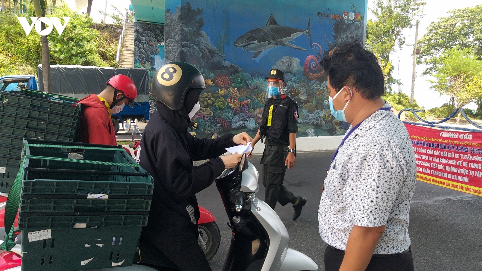 Khánh Hòa: Tiếp tục thực hiện giãn cách xã hội theo Chỉ thị 16 với Nha Trang, Vạn Ninh